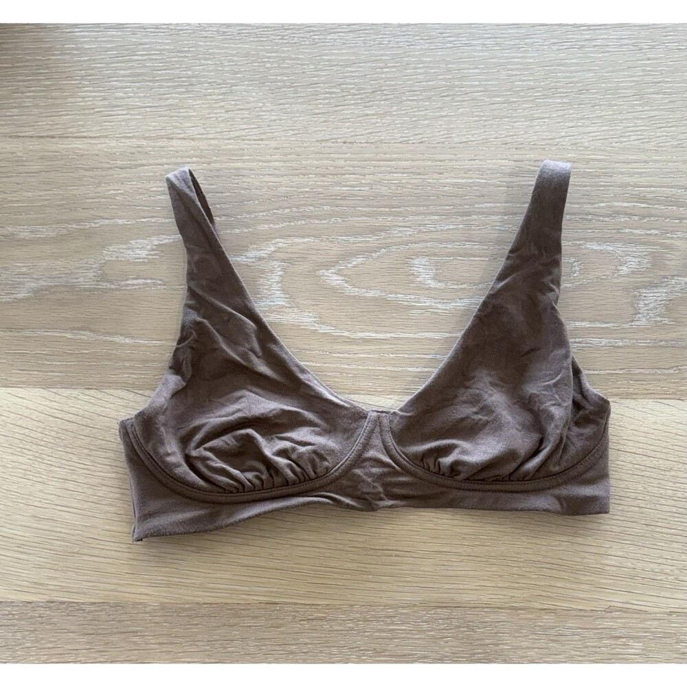 MeUndies Medium Bralette Chocolate Brown Seamless Plunge Wireless Back Closure